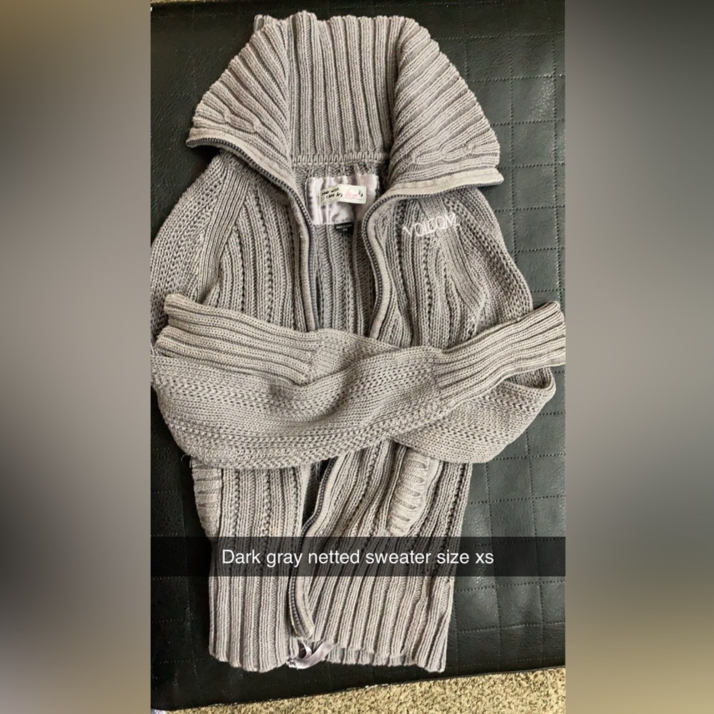 Women’s needed extra small sweater